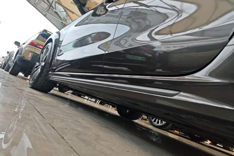 Used Lynk & Co 02 Hatchback 2021 2.0TD Halo Left Side Sill