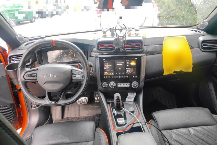 Used Lynk & Co 02 Hatchback 2021 2.0TD Halo Center Console
