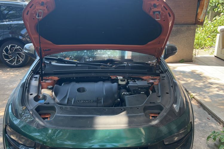 Used Lynk & Co 02 Hatchback 2021 2.0TD Halo Engine Bay