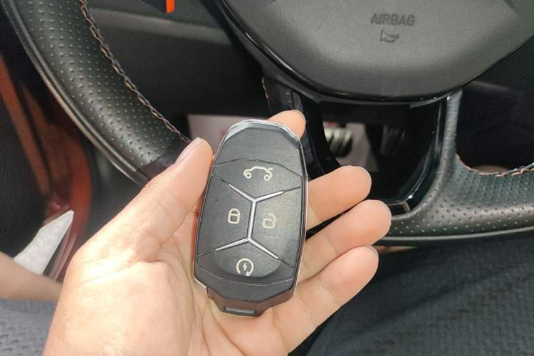 Used Lynk & Co 02 Hatchback 2021 2.0TD Halo Vehicle Key