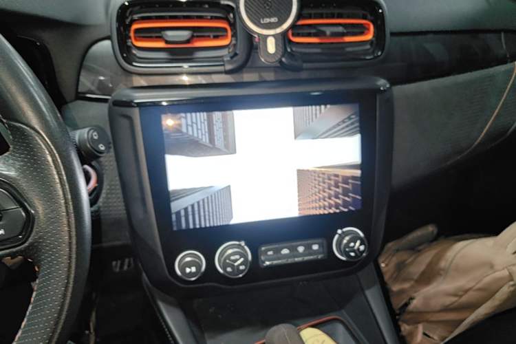 Used Lynk & Co 02 Hatchback 2021 2.0TD Halo Audio And AC Panel