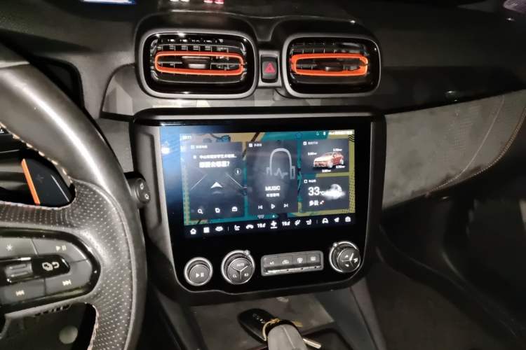 Used Lynk & Co 02 Hatchback 2021 2.0TD Halo Audio And AC Panel