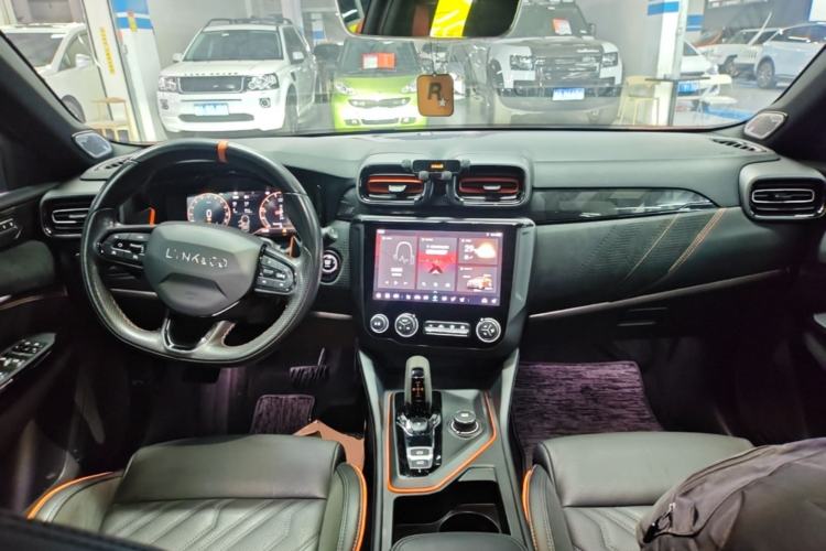 Used Lynk & Co 02 Hatchback 2021 2.0TD Halo Center Console