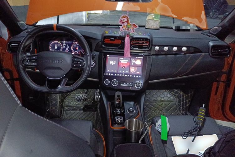 Used Lynk & Co 02 Hatchback 2021 2.0TD Halo Center Console