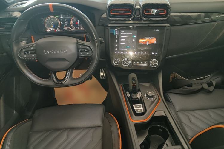 Used Lynk & Co 02 Hatchback 2021 2.0TD Halo Driving Control Kit Edition Center Console