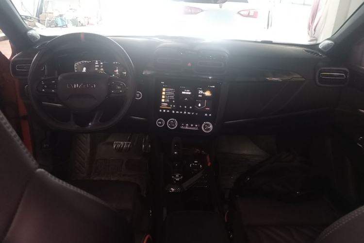 Used Lynk & Co 02 Hatchback 2021 2.0TD Halo Driving Control Kit Edition Center Console