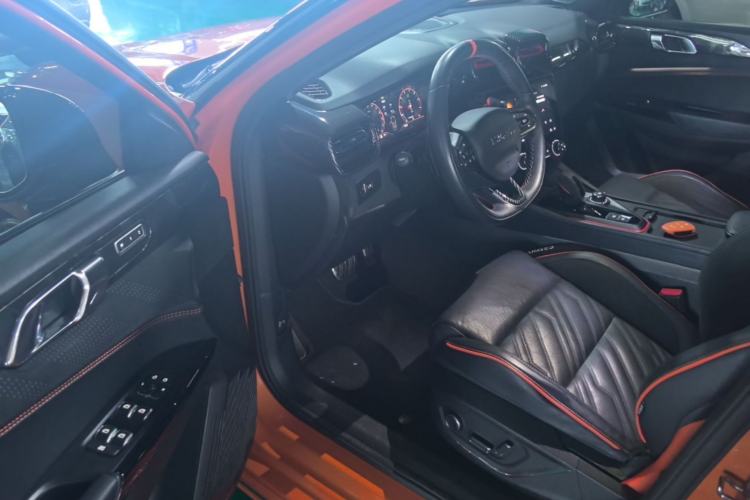 Used Lynk & Co 02 Hatchback 2021 2.0TD Halo Driving Control Kit Edition Driver Seat