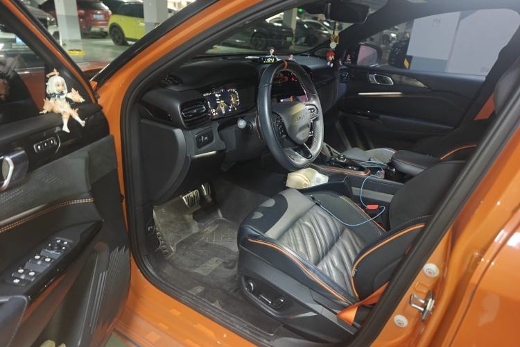 Used Lynk & Co 02 Hatchback 2021 2.0TD Halo Driving Control Kit Edition Driver Seat