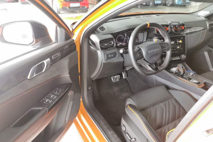 Used Lynk & Co 02 Hatchback 2021 2.0TD Halo Driver Seat