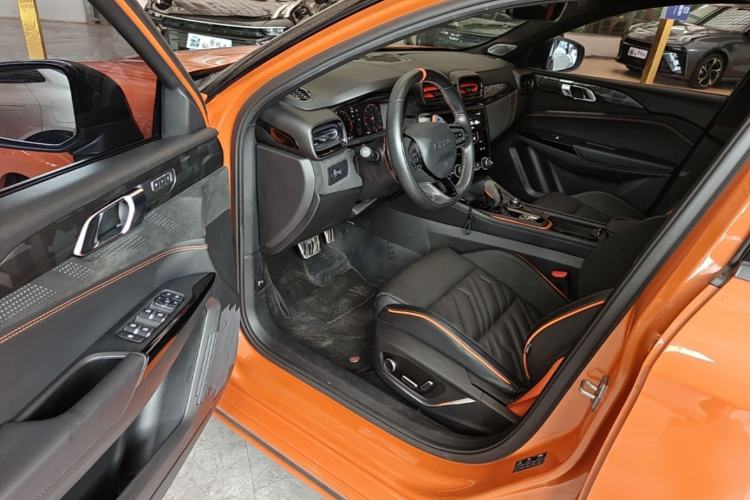 Used Lynk & Co 02 Hatchback 2021 2.0TD Halo Driving Control Kit Edition Driver Seat