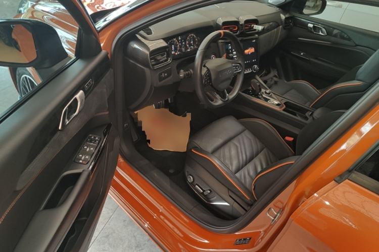 Used Lynk & Co 02 Hatchback 2021 2.0TD Halo Driving Control Kit Edition Driver Seat