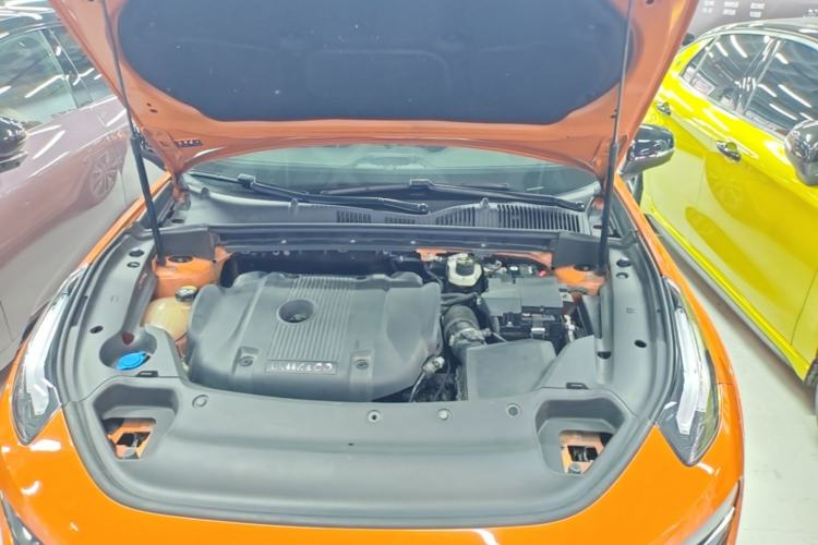 Used Lynk & Co 02 Hatchback 2021 2.0TD Halo Engine Bay
