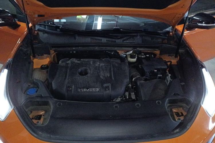Used Lynk & Co 02 Hatchback 2021 2.0TD Halo Engine Bay
