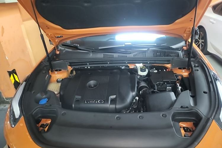 Used Lynk & Co 02 Hatchback 2021 2.0TD Halo Engine Bay