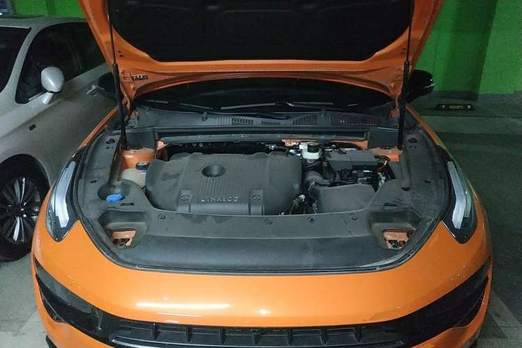 Used Lynk & Co 02 Hatchback 2021 2.0TD Halo Engine Bay