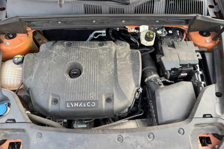 Used Lynk & Co 02 Hatchback 2021 2.0TD Halo Engine Bay