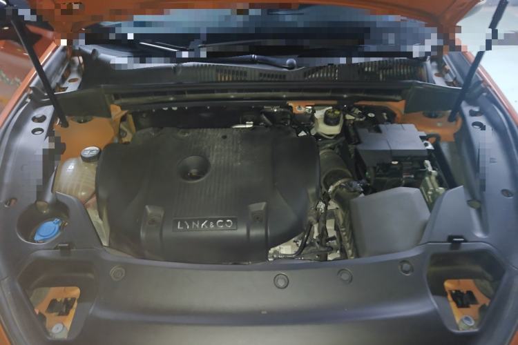 Used Lynk & Co 02 Hatchback 2021 2.0TD Halo Driving Control Kit Edition Engine Bay