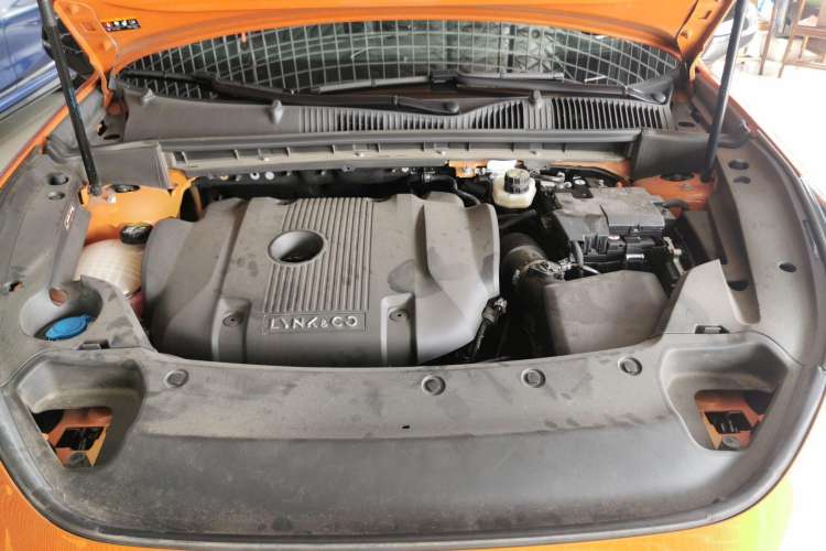 Used Lynk & Co 02 Hatchback 2021 2.0TD Halo Engine Bay