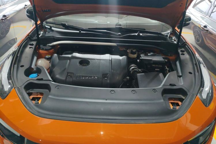 Used Lynk & Co 02 Hatchback 2021 2.0TD Halo Driving Control Kit Edition Engine Bay