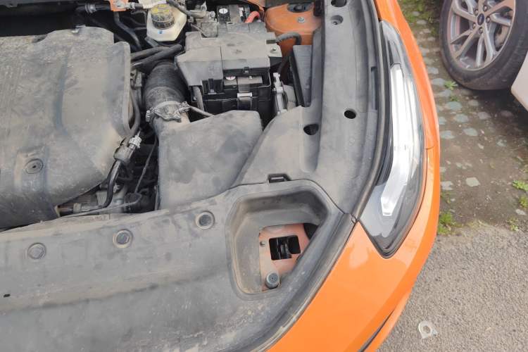 Used Lynk & Co 02 Hatchback 2021 2.0TD Halo Engine Bay Left