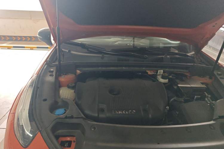 Used Lynk & Co 02 Hatchback 2021 2.0TD Halo Engine Bay Right