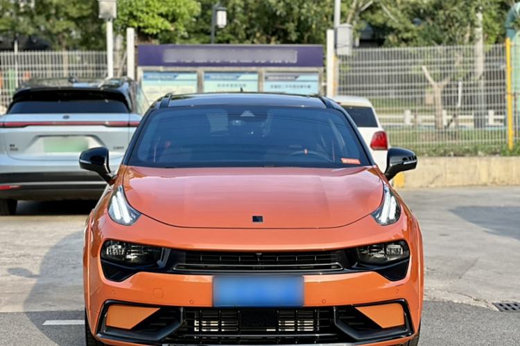 Used Lynk & Co 02 Hatchback 2021 2.0TD Halo Exterior 1