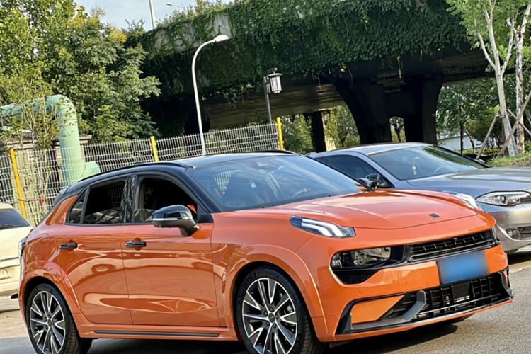 Used Lynk & Co 02 Hatchback 2021 2.0TD Halo Exterior 2