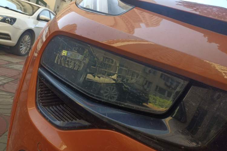 Used Lynk & Co 02 Hatchback 2021 2.0TD Halo Exterior 3