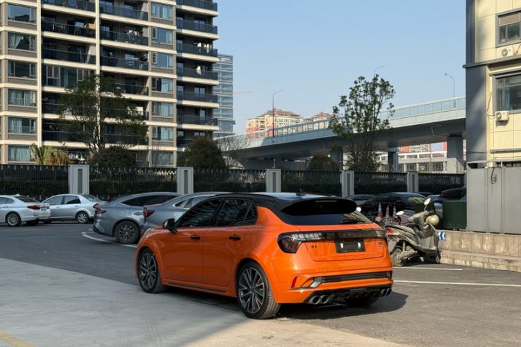 Used Lynk & Co 02 Hatchback 2021 2.0TD Halo Exterior 5