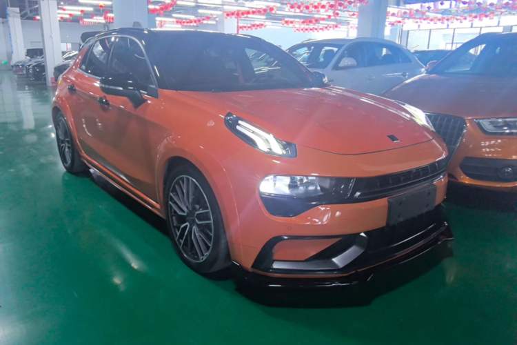 Used Lynk & Co 02 Hatchback 2021 2.0TD Halo Driving Control Kit Edition Front Right 45 Deg