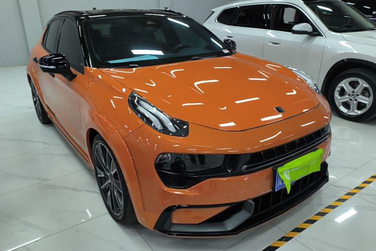 Used Lynk & Co 02 Hatchback 2021 2.0TD Halo Front Right 45 Deg