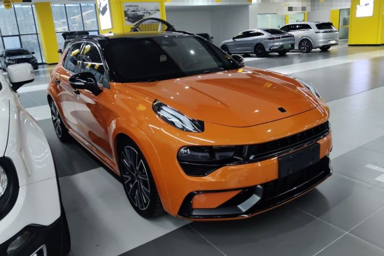 Used Lynk & Co 02 Hatchback 2021 2.0TD Halo Front Right 45 Deg