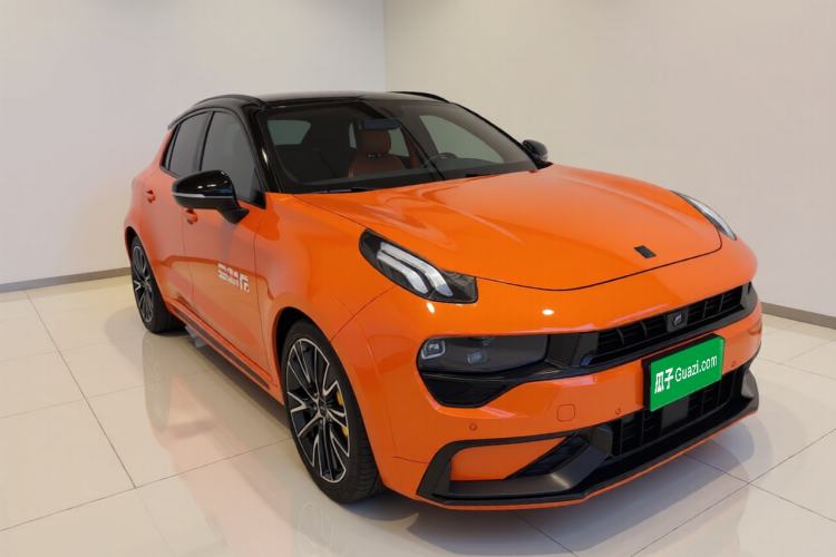 Used Lynk & Co 02 Hatchback 2021 2.0TD Halo Front Right 45 Deg