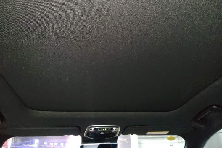 Used Lynk & Co 02 Hatchback 2021 2.0TD Halo Driving Control Kit Edition Headliner