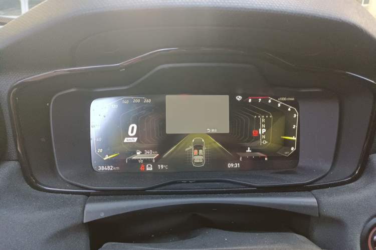 Used Lynk & Co 02 Hatchback 2021 2.0TD Halo Instrument Cluster