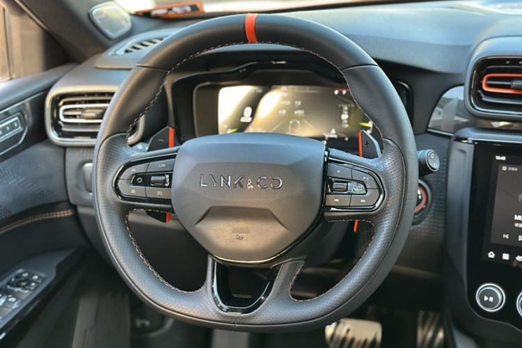 Used Lynk & Co 02 Hatchback 2021 2.0TD Halo Interior 2