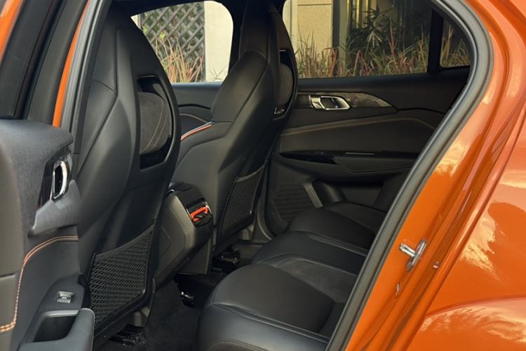 Used Lynk & Co 02 Hatchback 2021 2.0TD Halo Interior 3