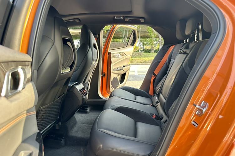 Used Lynk & Co 02 Hatchback 2021 2.0TD Halo Interior 9