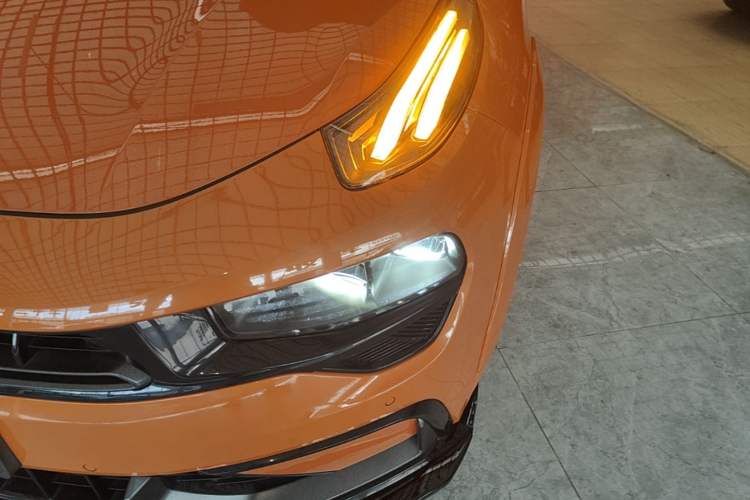 Used Lynk & Co 02 Hatchback 2021 2.0TD Halo Driving Control Kit Edition Left Front Headlight