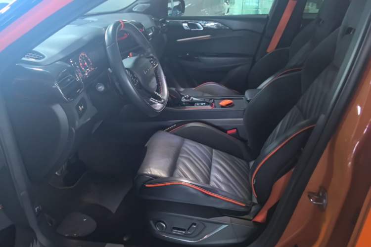 Used Lynk & Co 02 Hatchback 2021 2.0TD Halo Driving Control Kit Edition Left Front Seat