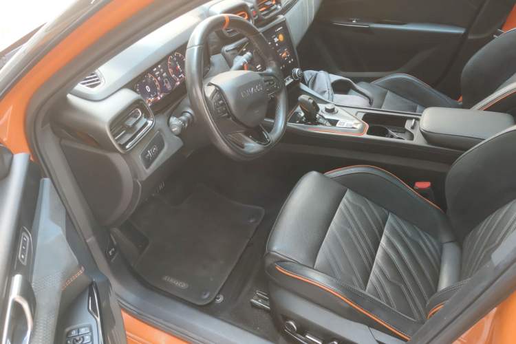 Used Lynk & Co 02 Hatchback 2021 2.0TD Halo Left Front Seat