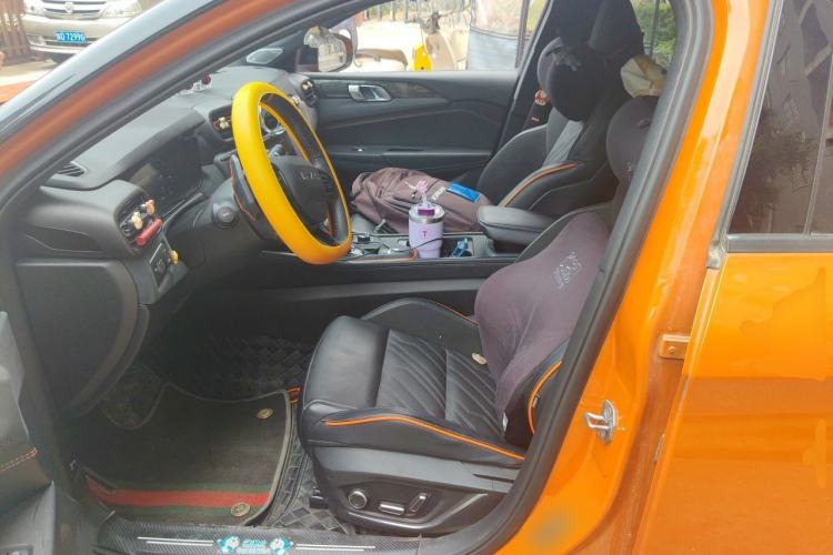 Used Lynk & Co 02 Hatchback 2021 2.0TD Halo Driving Control Kit Edition Left Front Seat