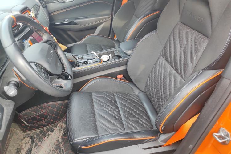 Used Lynk & Co 02 Hatchback 2021 2.0TD Halo Left Front Seat