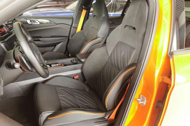 Used Lynk & Co 02 Hatchback 2021 2.0TD Halo Left Front Seat