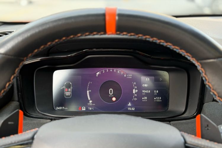 Used Lynk & Co 02 Hatchback 2021 2.0TD Halo Odometer Close Up