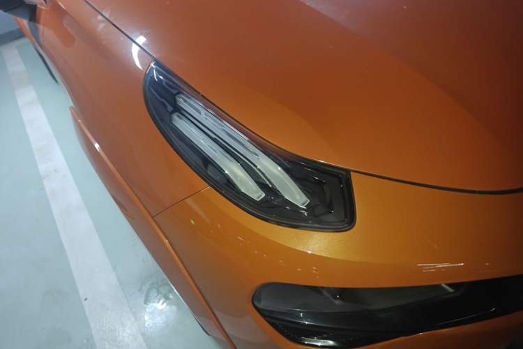 Used Lynk & Co 02 Hatchback 2021 2.0TD Halo Driving Control Kit Edition Right Front Headlight
