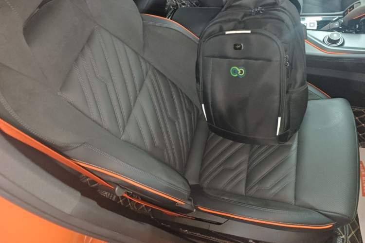Used Lynk & Co 02 Hatchback 2021 2.0TD Halo Right Front Seat