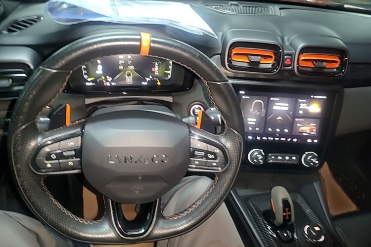 Used Lynk & Co 02 Hatchback 2021 2.0TD Halo Steering Wheel