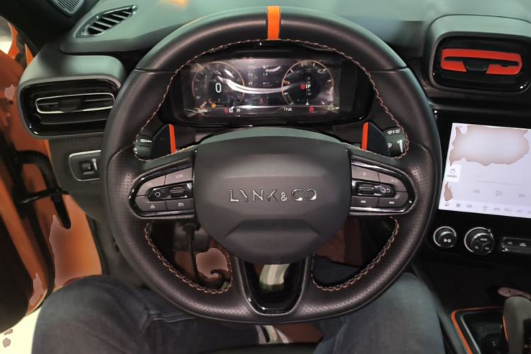Used Lynk & Co 02 Hatchback 2021 2.0TD Halo Steering Wheel