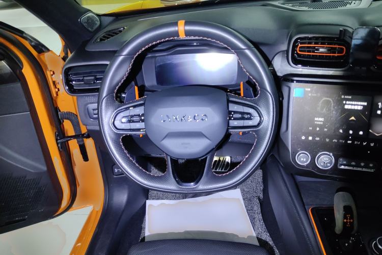 Used Lynk & Co 02 Hatchback 2021 2.0TD Halo Steering Wheel
